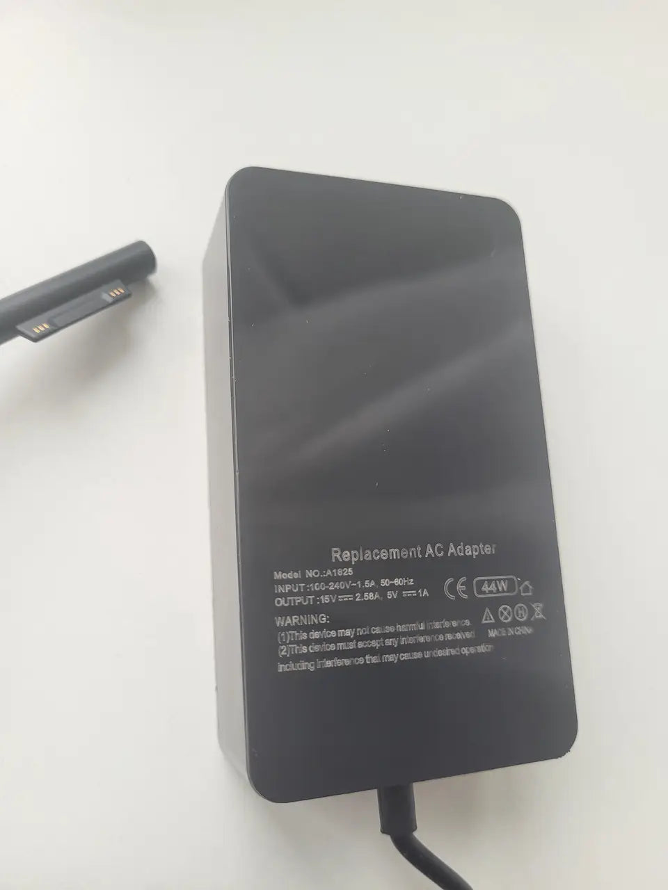 Сумісний зарядний пристрій Microsoft Surface PRO 3 44 5 6 7 8 Book Laptop Windows 15V 2,6A