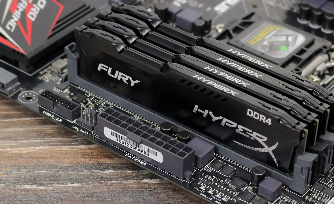 DIMM DDR4 2400MHz 8192MB PC4-19200 Fury Black HyperX (HX424C15FB2/8)