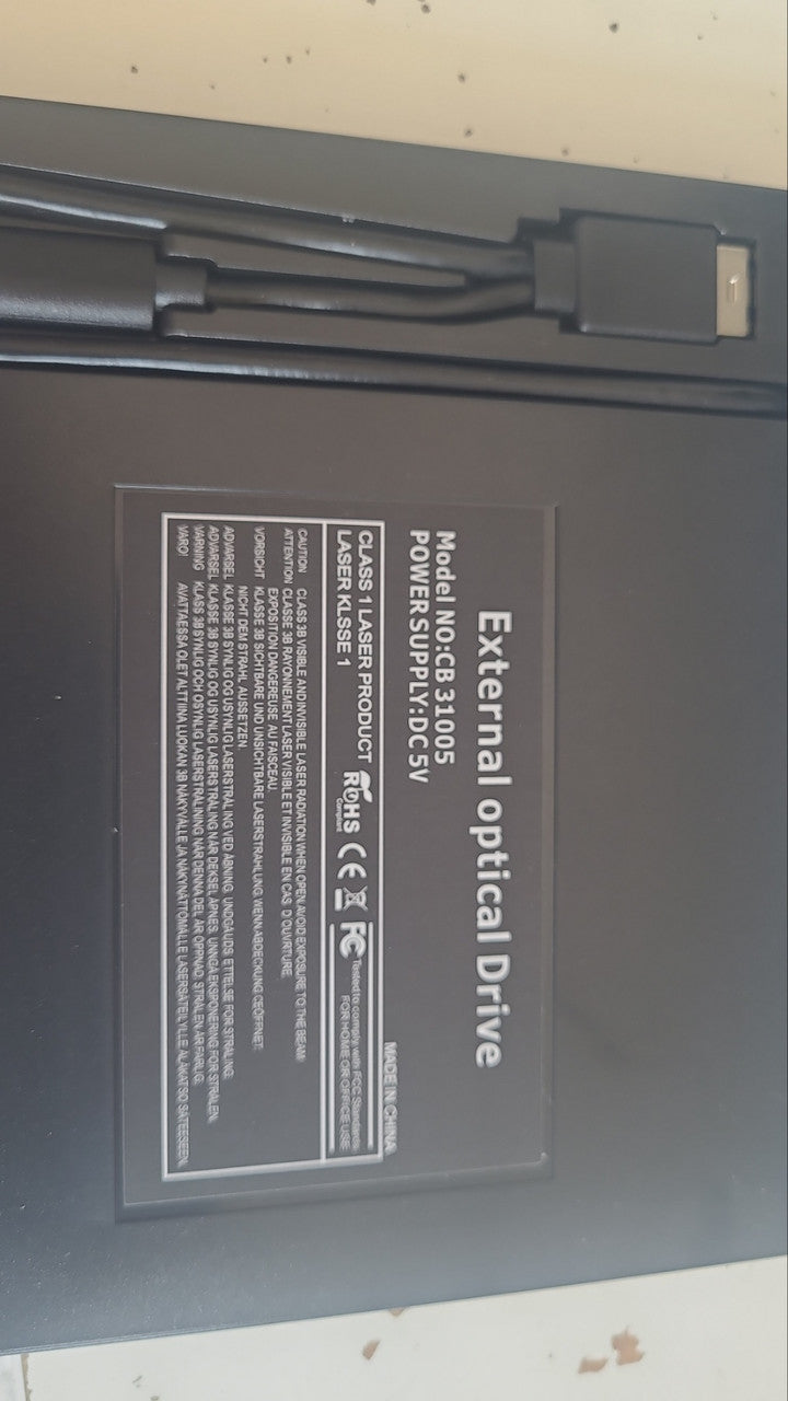 Зовнішній DVD-RW привід USB 2.0, модель CB3100S